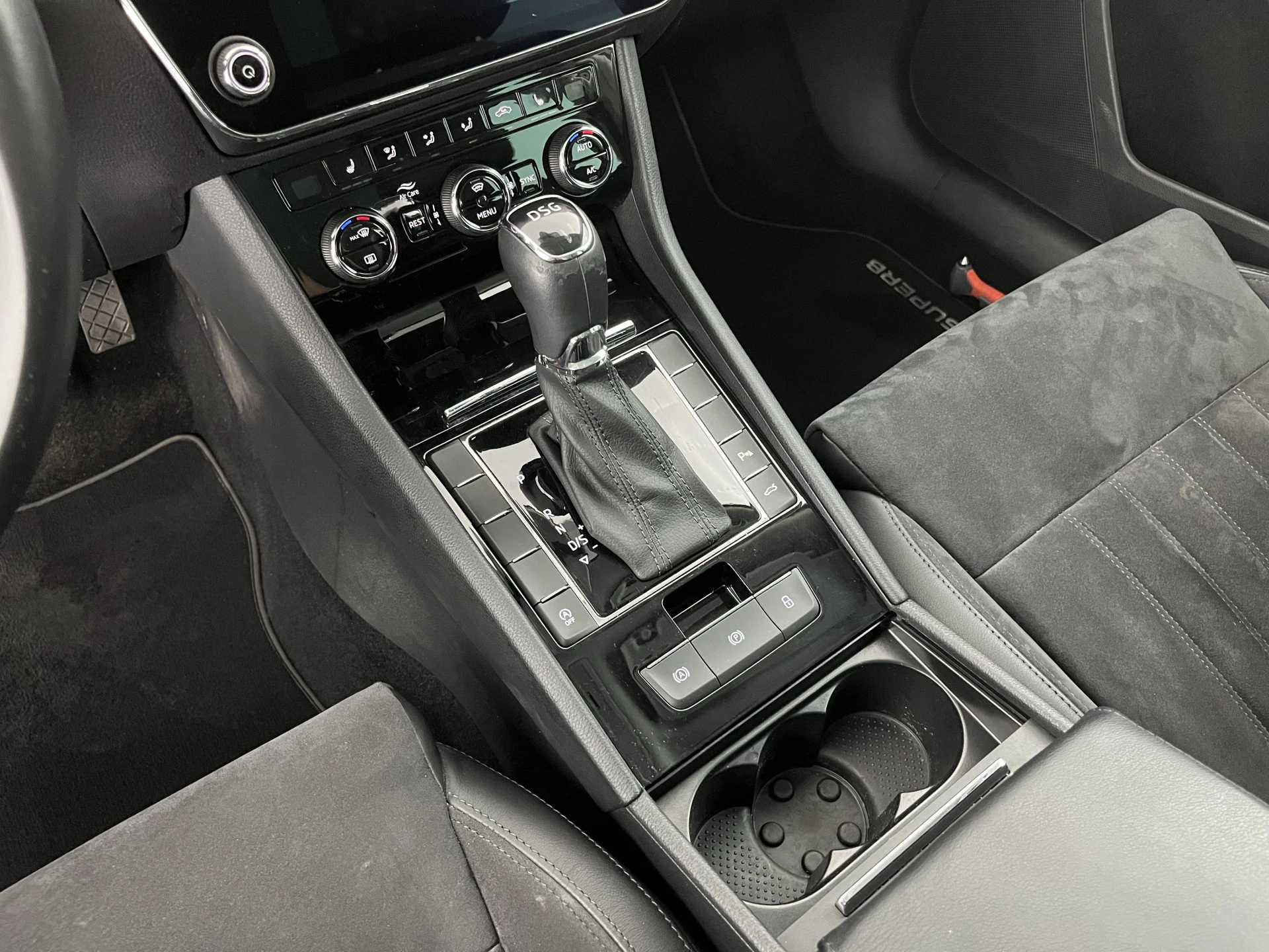 Hoofdafbeelding Škoda Superb
