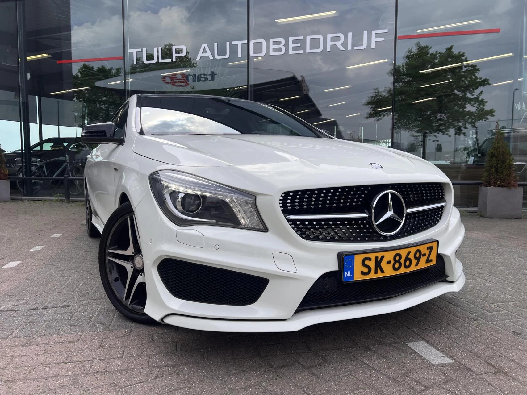 Hoofdafbeelding Mercedes-Benz CLA