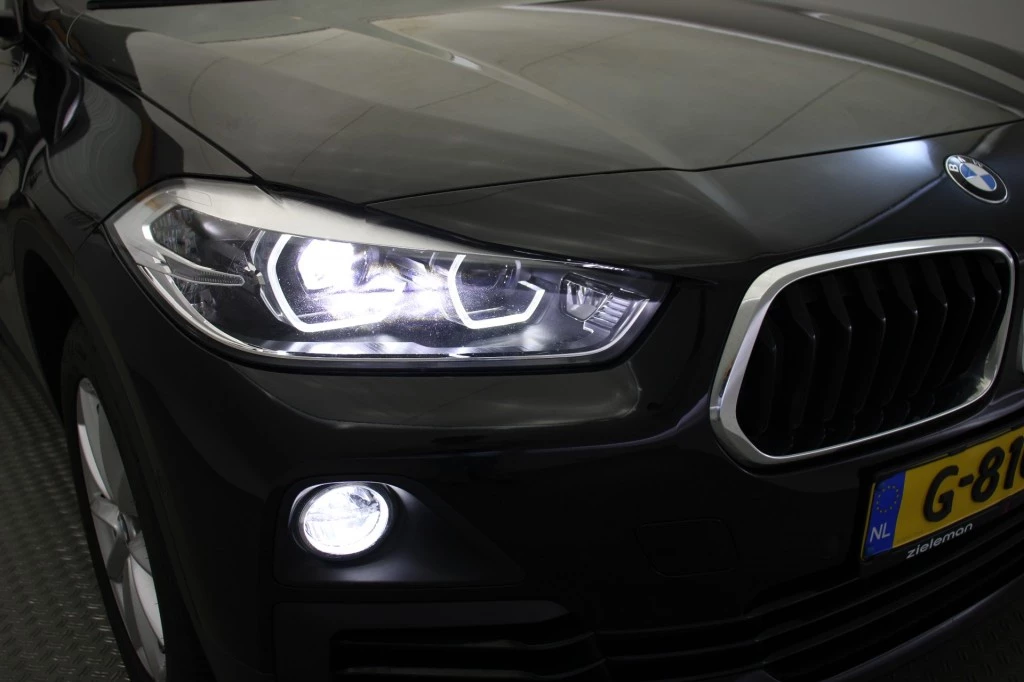 Hoofdafbeelding BMW X2