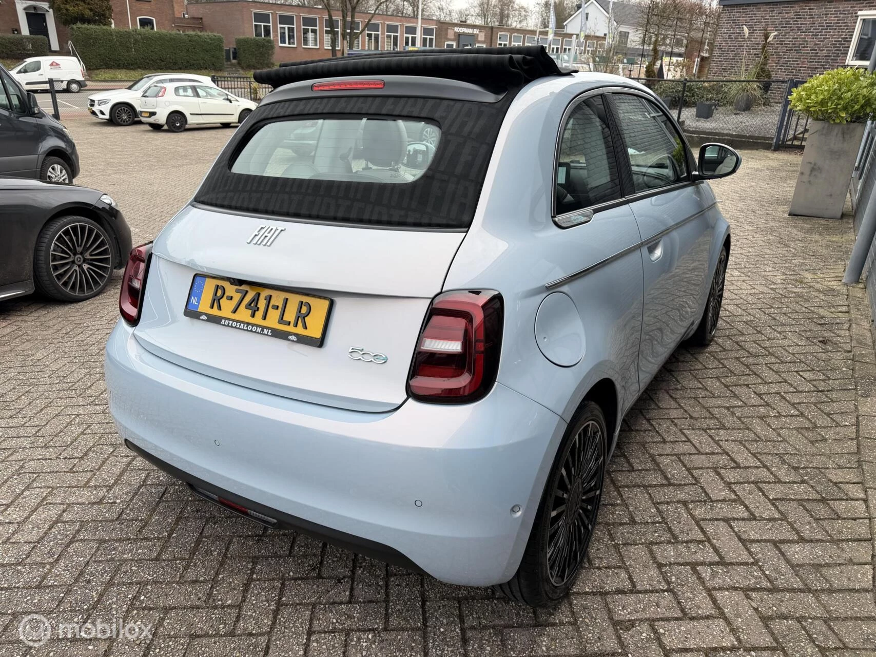 Hoofdafbeelding Fiat 500C