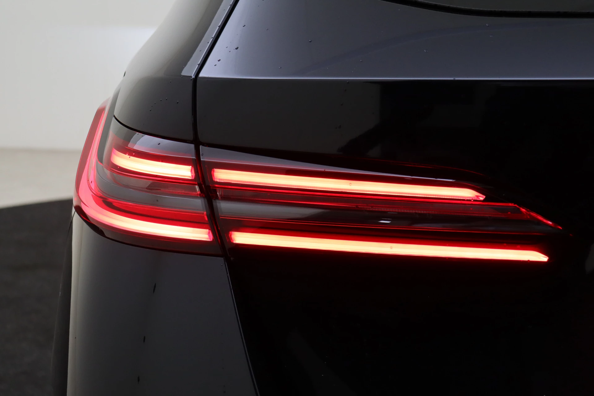 Hoofdafbeelding BMW i5