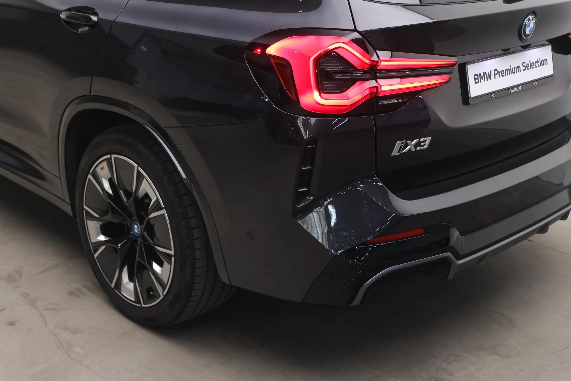 Hoofdafbeelding BMW iX3