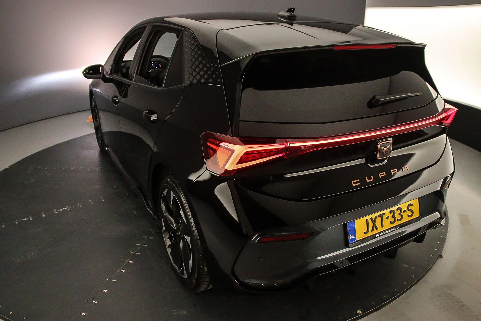 Hoofdafbeelding CUPRA Born