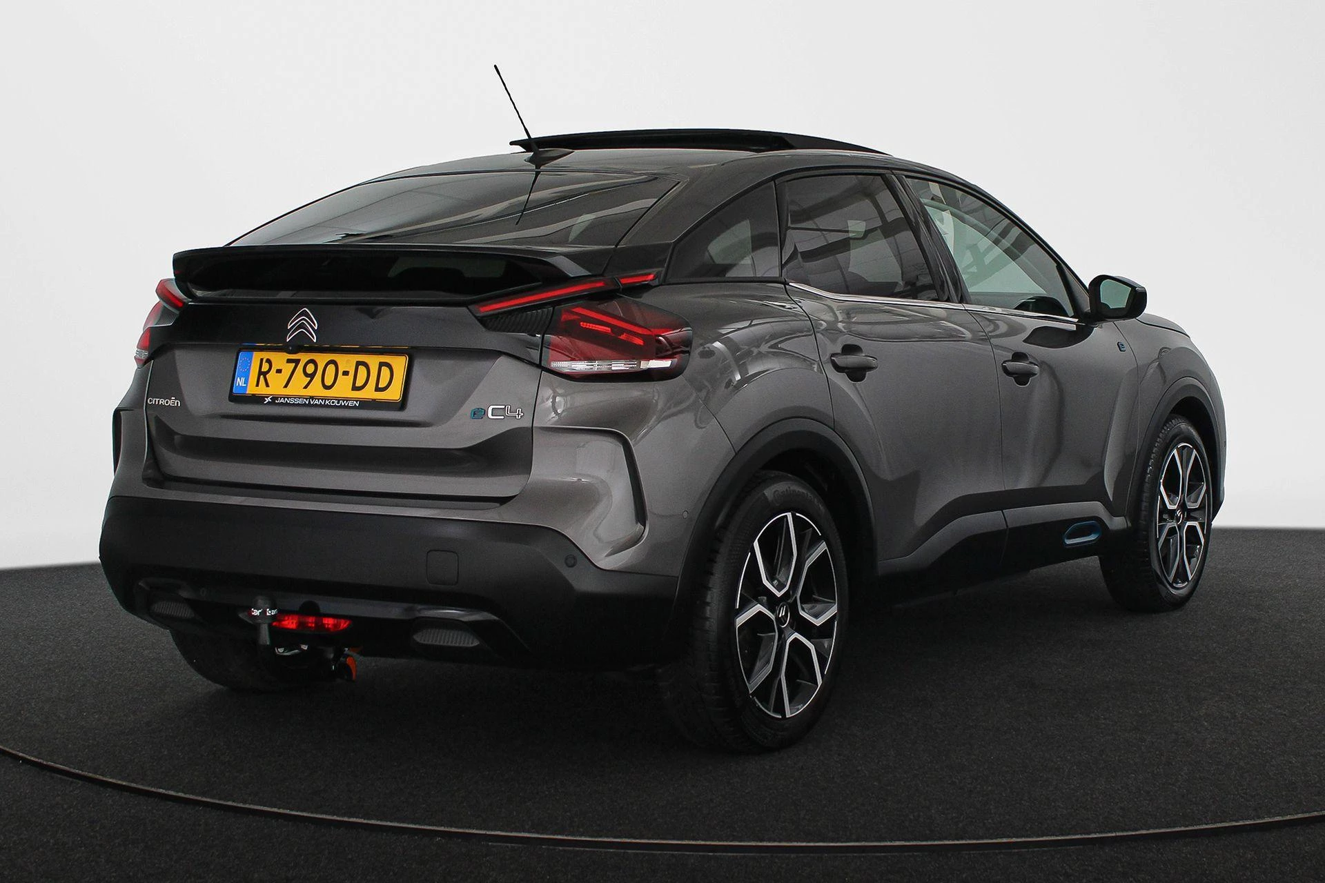 Hoofdafbeelding Citroën ë-C4