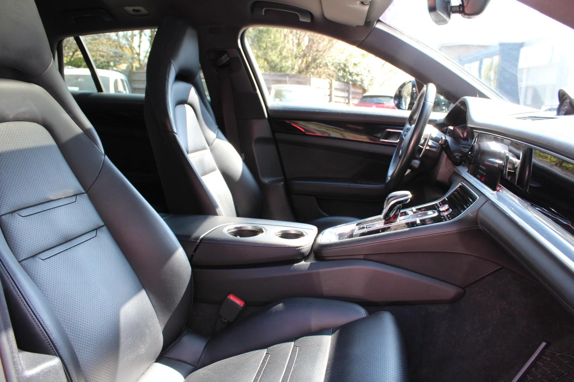 Hoofdafbeelding Porsche Panamera