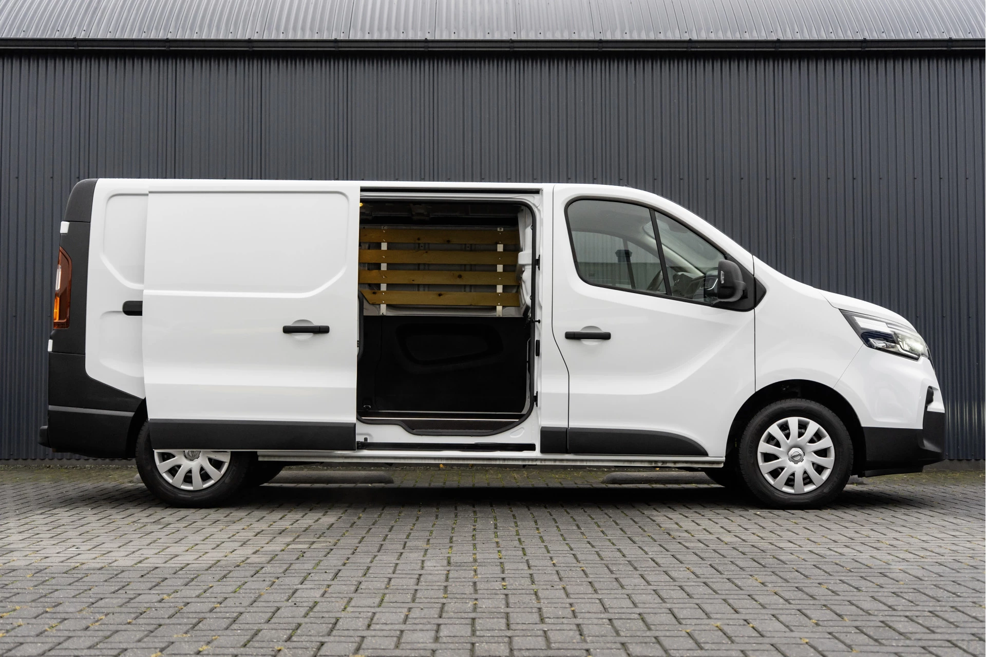Hoofdafbeelding Nissan Primastar