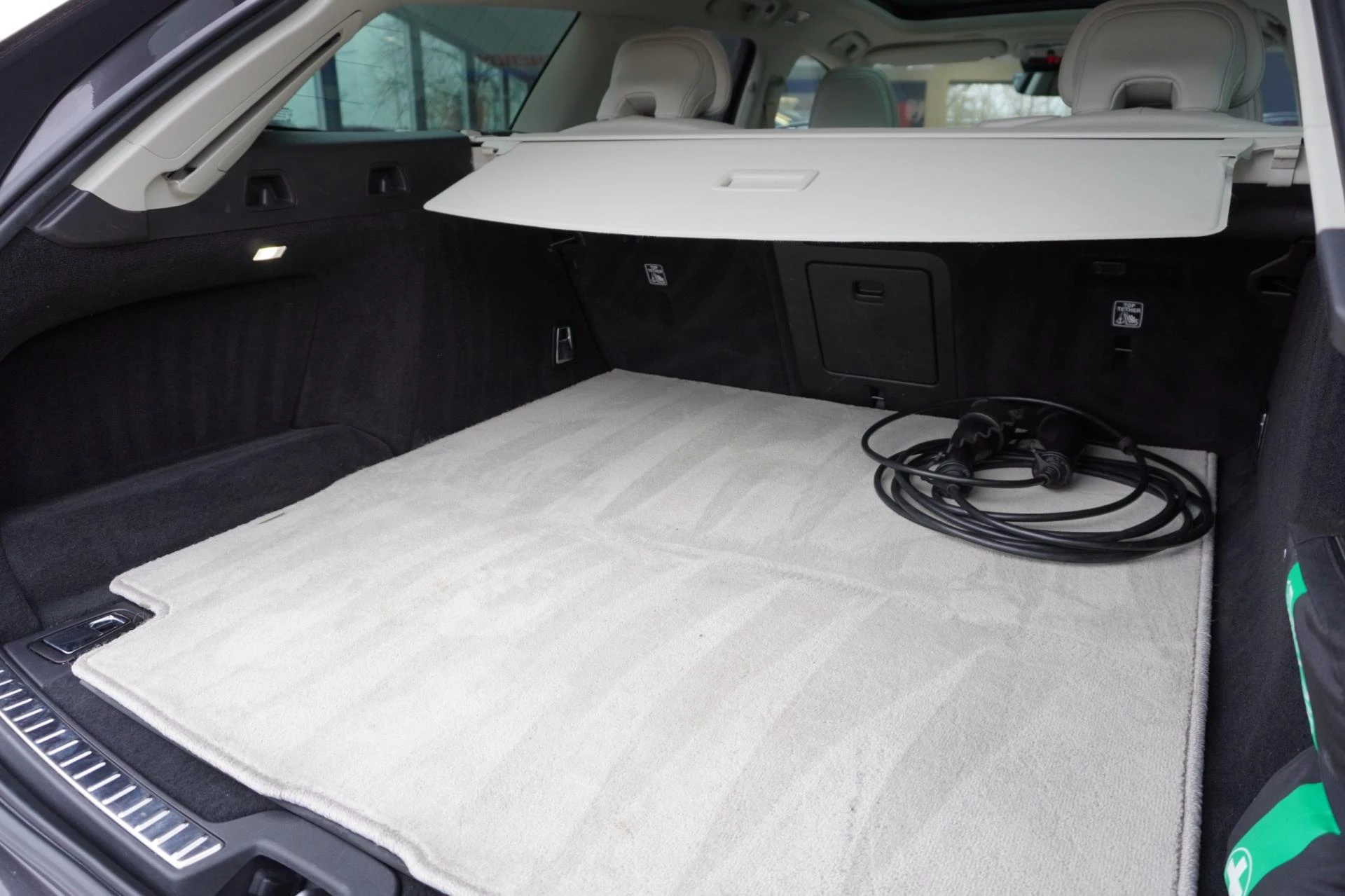 Hoofdafbeelding Volvo V90