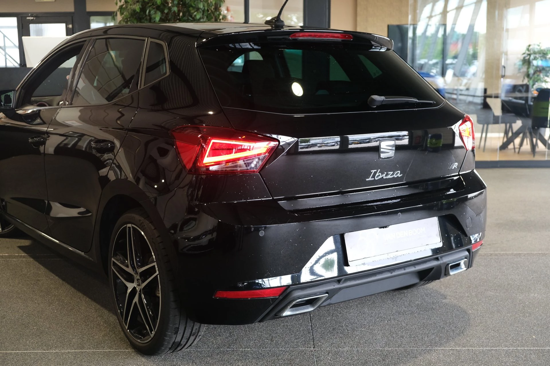 Hoofdafbeelding SEAT Ibiza