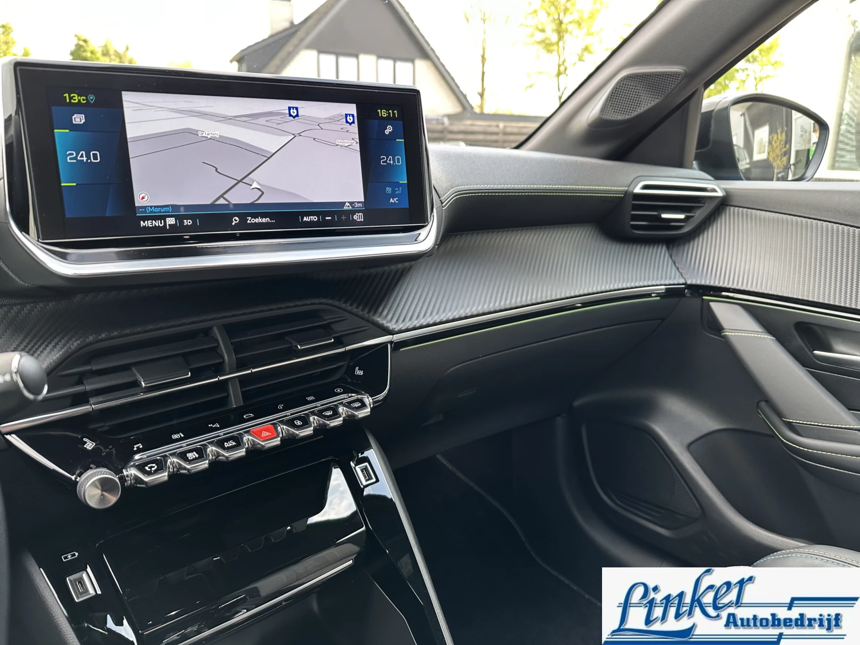 Hoofdafbeelding Peugeot e-208