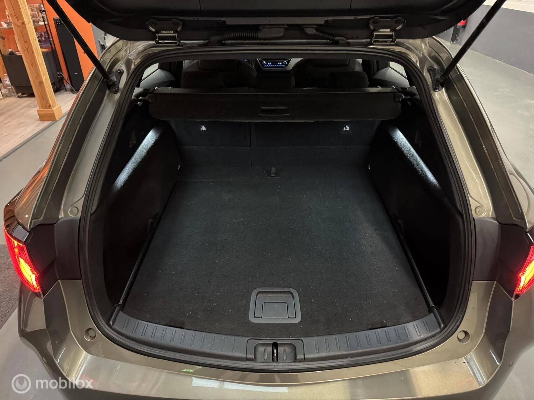 Hoofdafbeelding Toyota Corolla Touring Sports