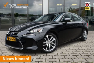 Hoofdafbeelding Lexus IS Lexus IS 300h Hybrid Business Line | Camera | Schuif/Kantel | Winterpakket |