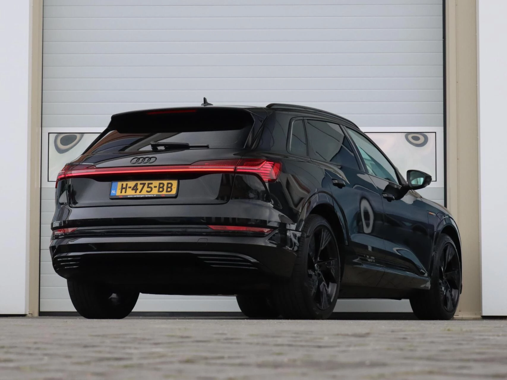 Hoofdafbeelding Audi e-tron