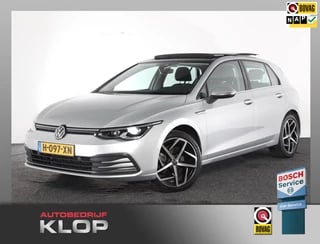 Volkswagen Golf 1.5 eTSI Style | Org. NL-auto | panoramadak | 18" lmv |