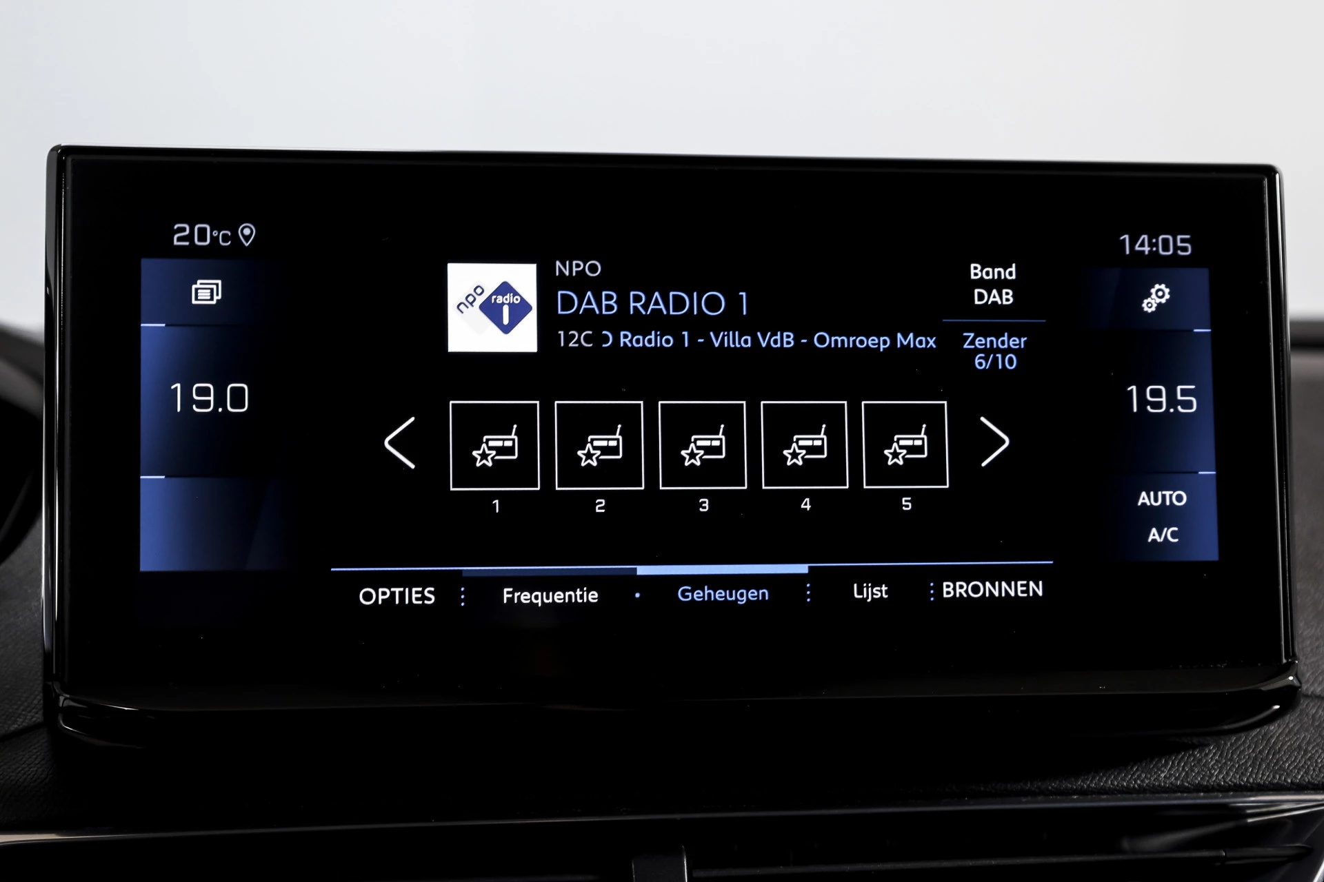 Hoofdafbeelding Peugeot 5008
