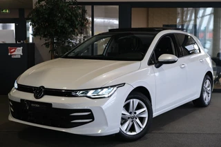 Volkswagen Golf 1.5 TSI Life Edition Pano Apple Carplay Acc Led Pdc