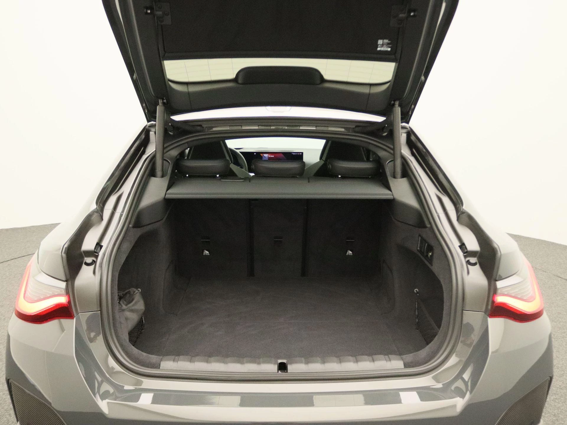 Hoofdafbeelding BMW i4