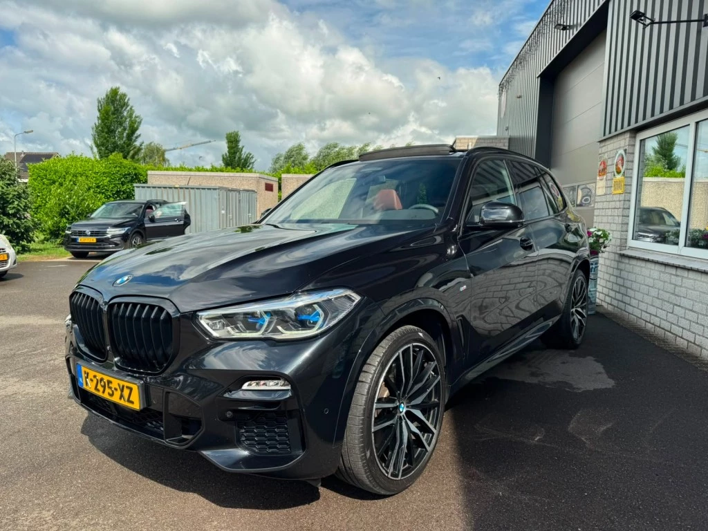 Hoofdafbeelding BMW X5