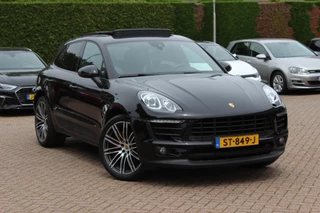 Porsche Macan 2.0 / Panoramadak / Camera / Luchtvering / Bose / 21'' / Sportchrono / Leder / Navigatie / Stoelverwarming / DAB / Cruise Control