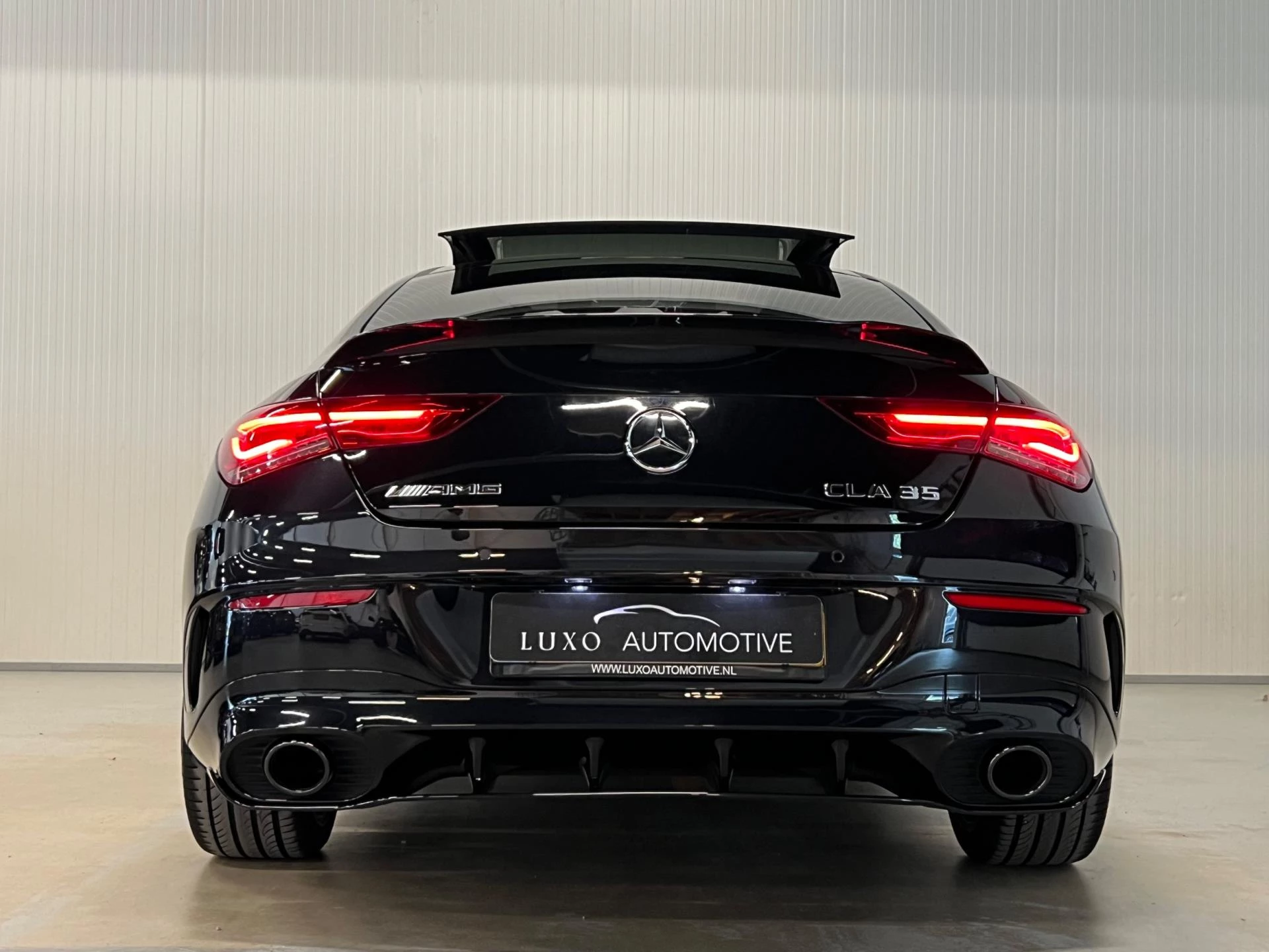 Hoofdafbeelding Mercedes-Benz CLA
