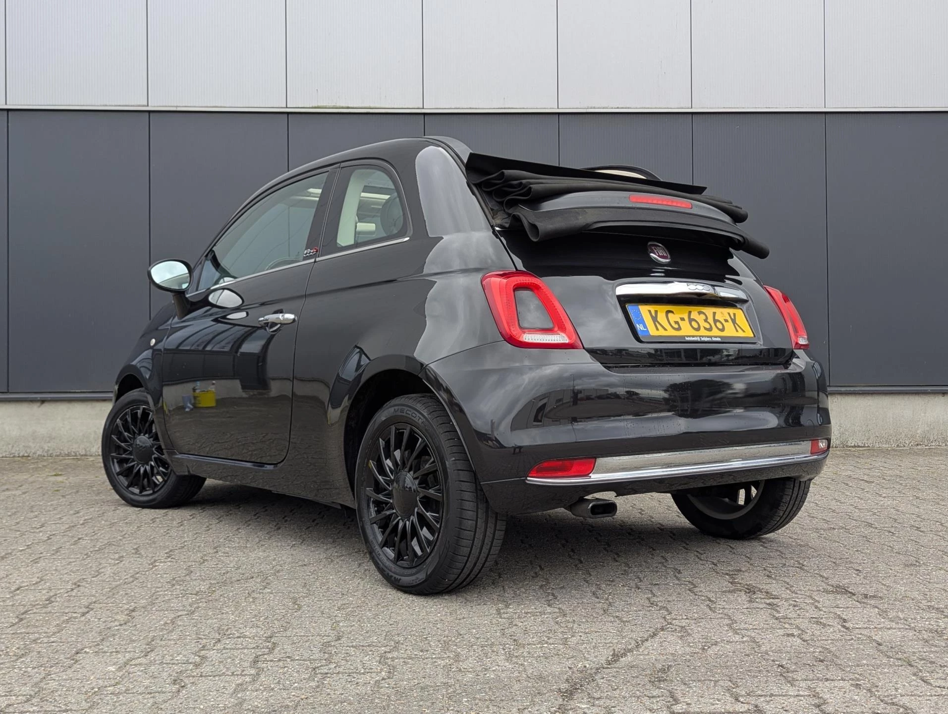 Hoofdafbeelding Fiat 500C