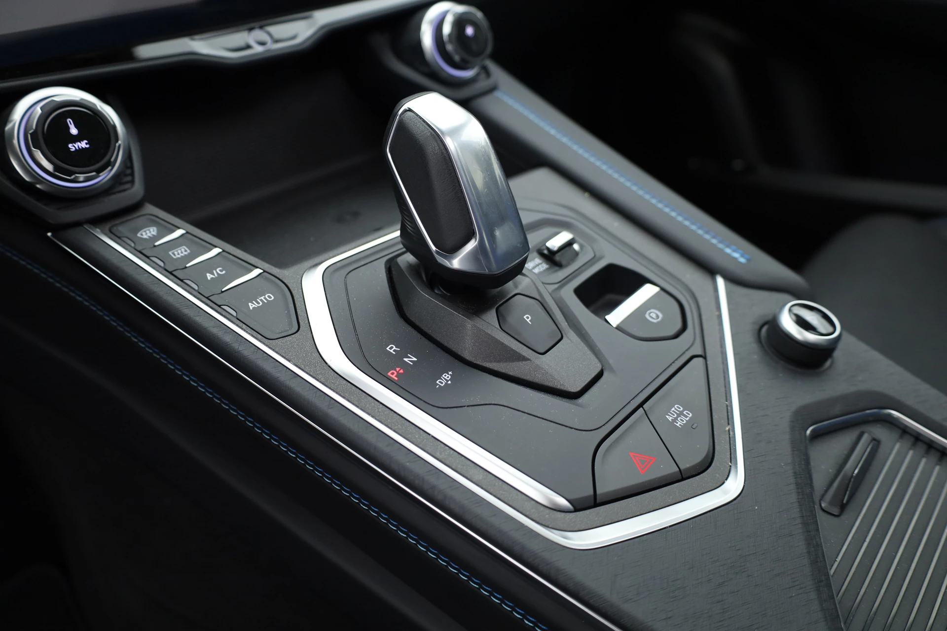 Hoofdafbeelding Lynk & Co 01