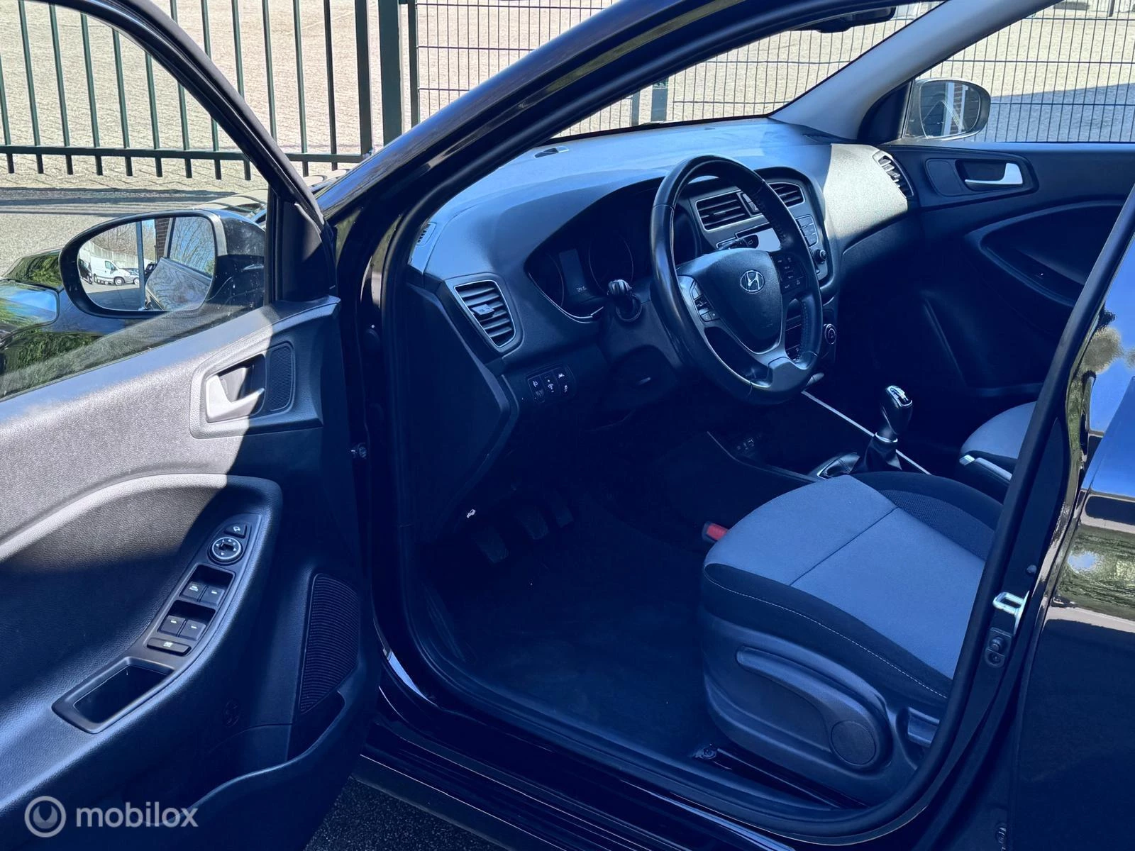 Hoofdafbeelding Hyundai i20