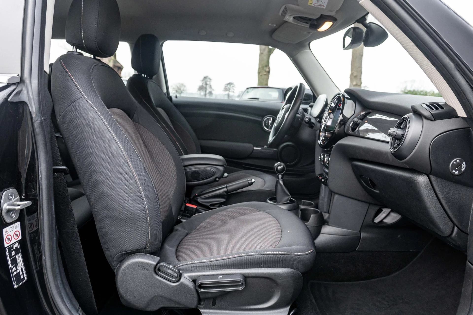 Hoofdafbeelding MINI One