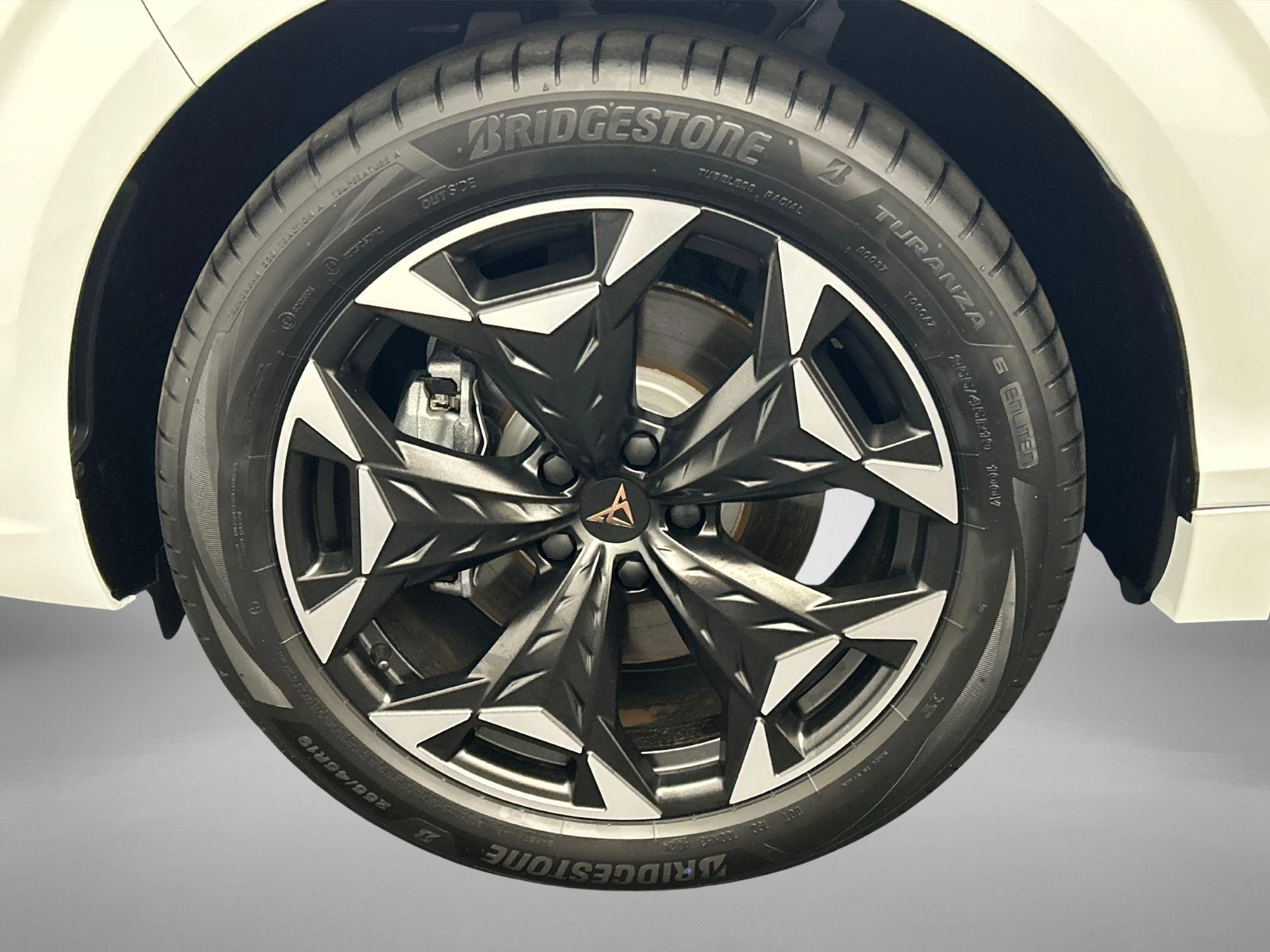 Hoofdafbeelding CUPRA Terramar