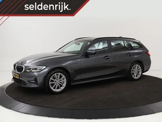BMW 3-serie Touring 330e eDrive Edition | Trekhaak | Leder | Apple CarPlay | Navigatie | Stoelverwarming | Cruise Control | LMV