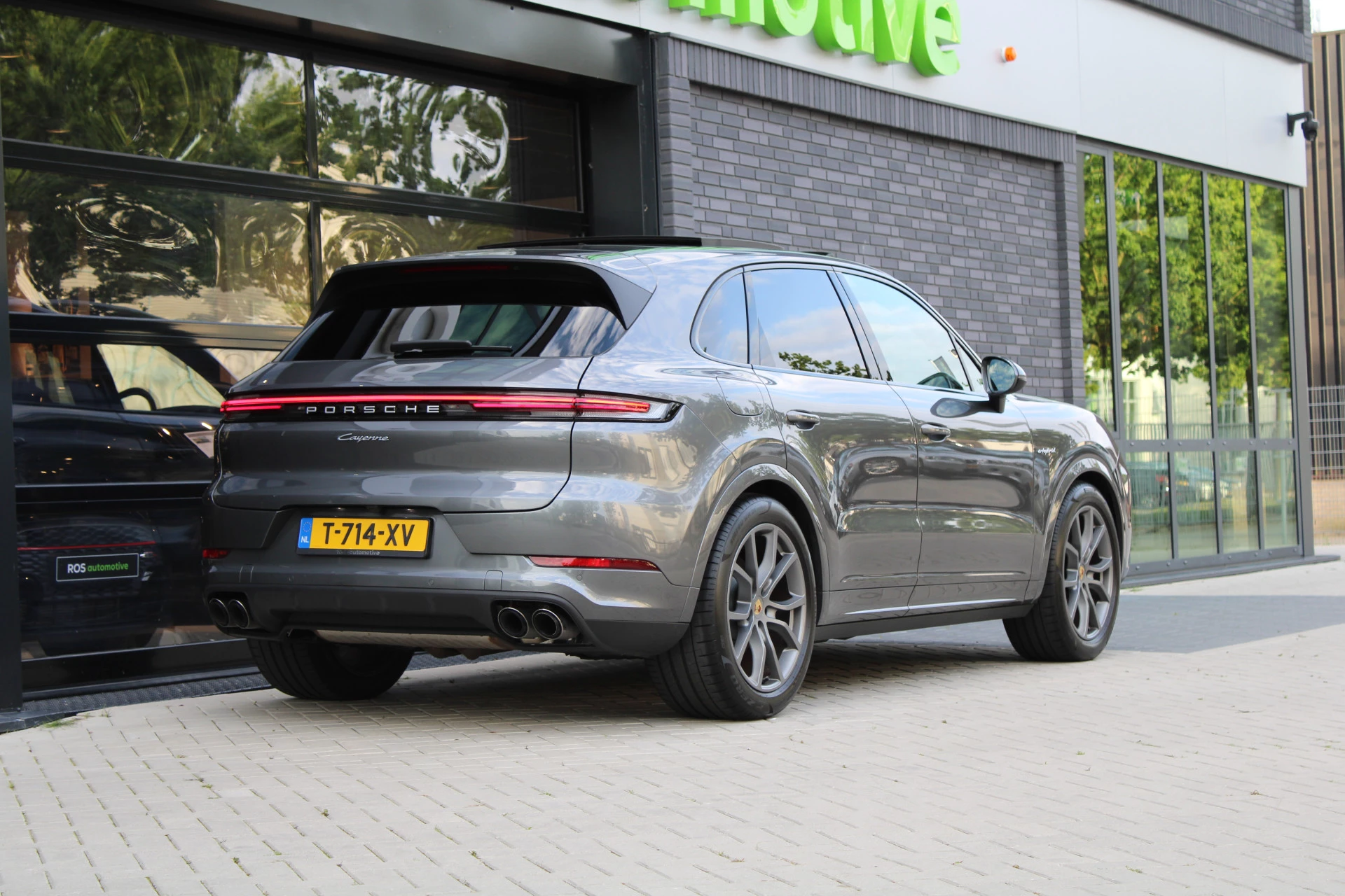Hoofdafbeelding Porsche Cayenne