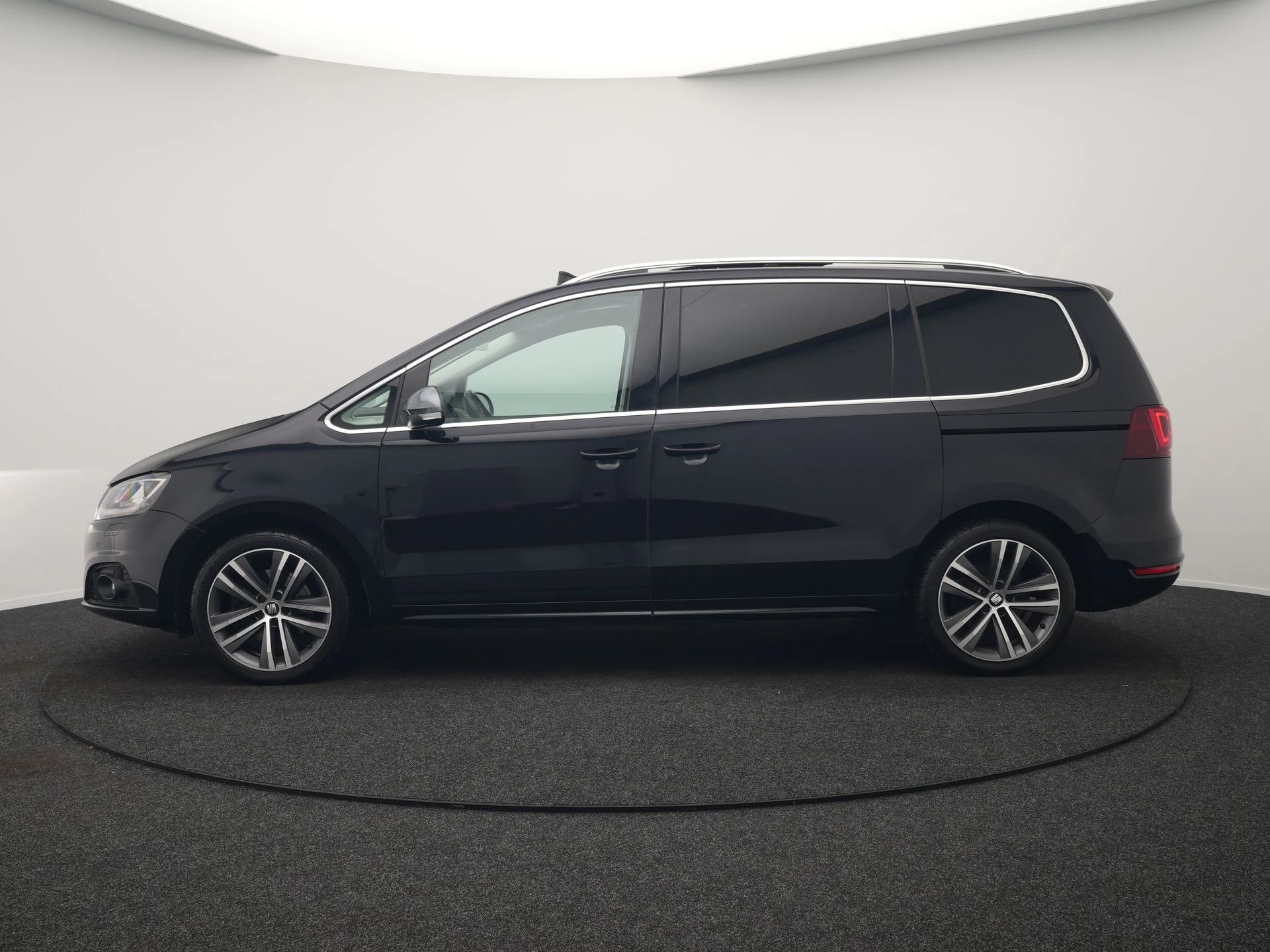 Hoofdafbeelding SEAT Alhambra