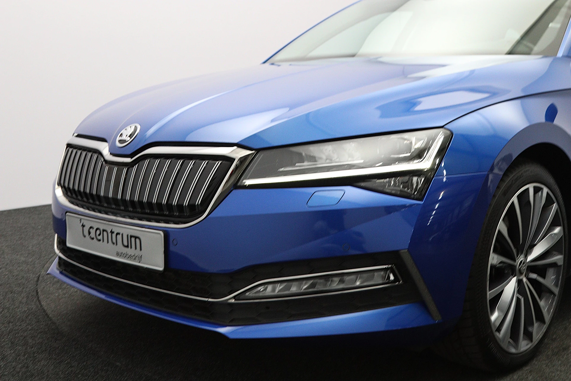 Hoofdafbeelding Škoda Superb
