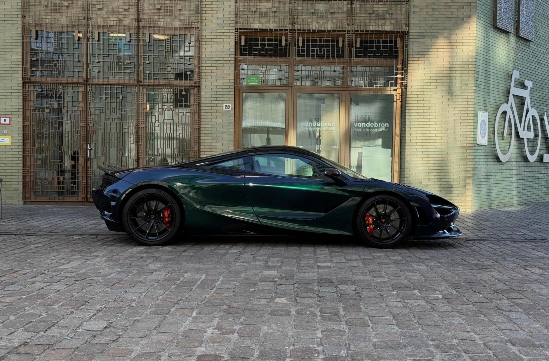 Hoofdafbeelding McLaren 750S
