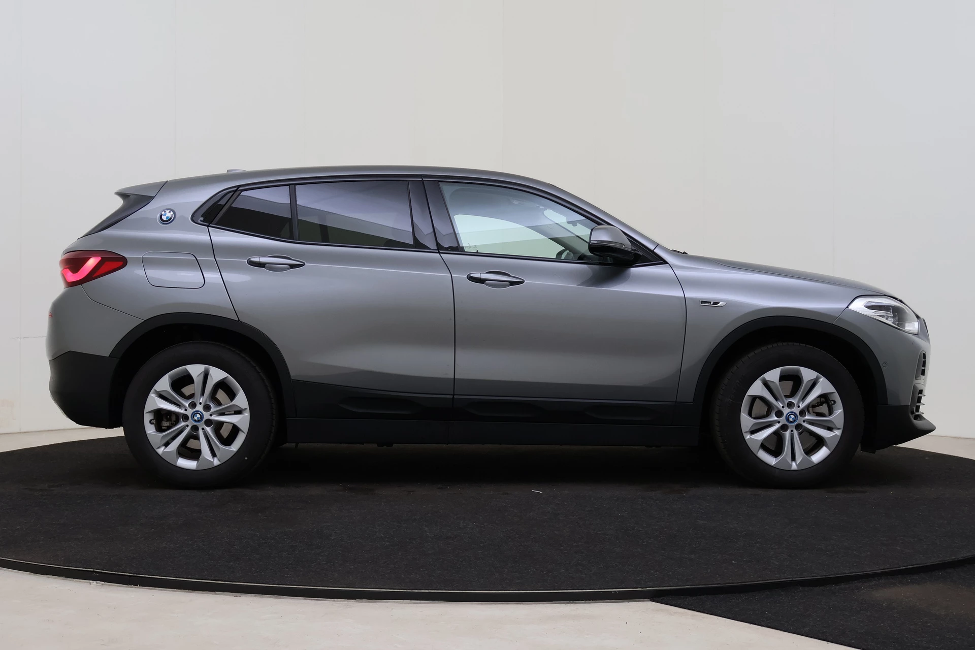 Hoofdafbeelding BMW X2