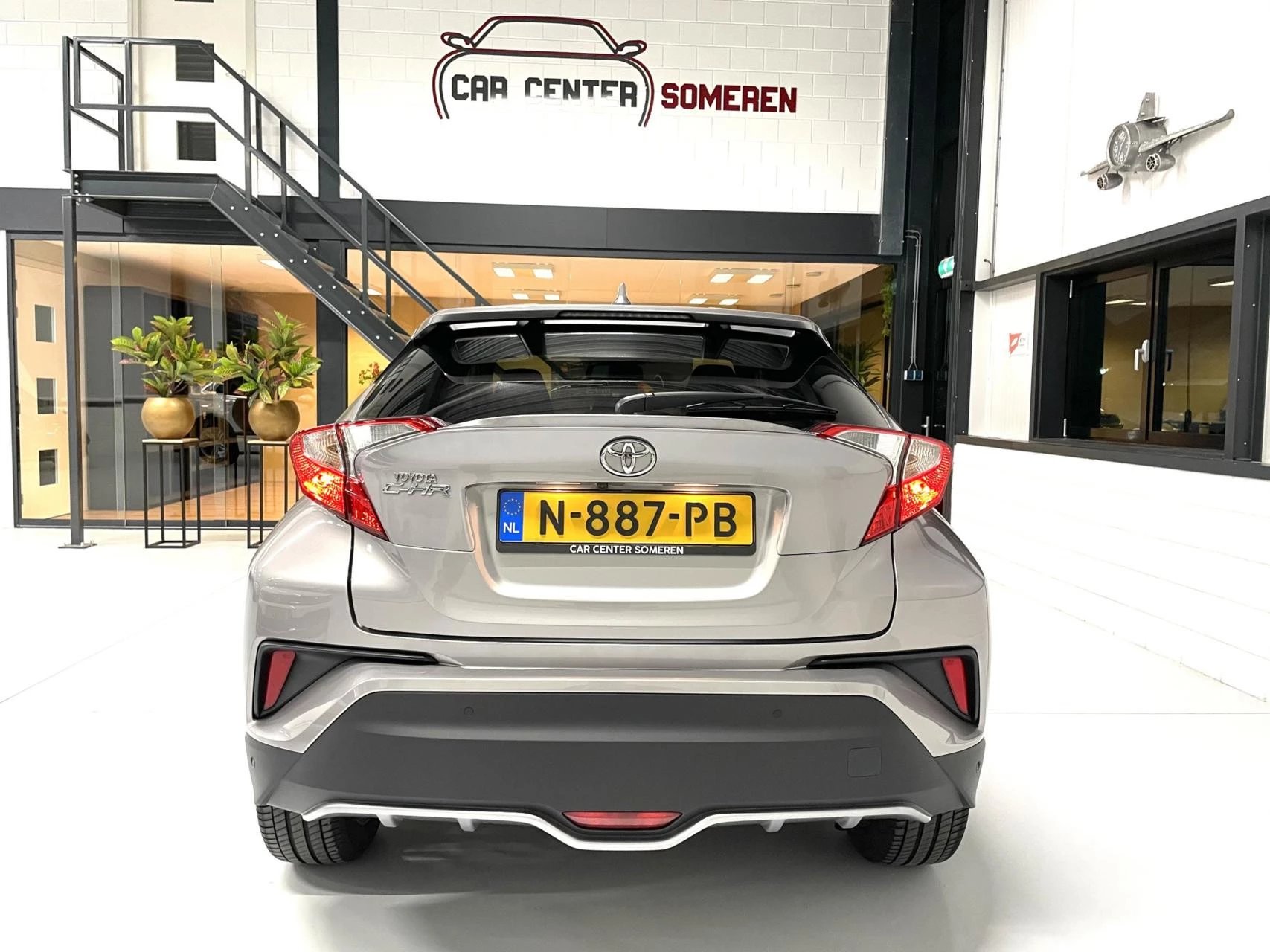 Hoofdafbeelding Toyota C-HR