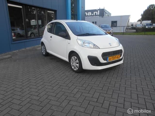 Hoofdafbeelding Peugeot 107 Peugeot 107 1.0 Access Accent