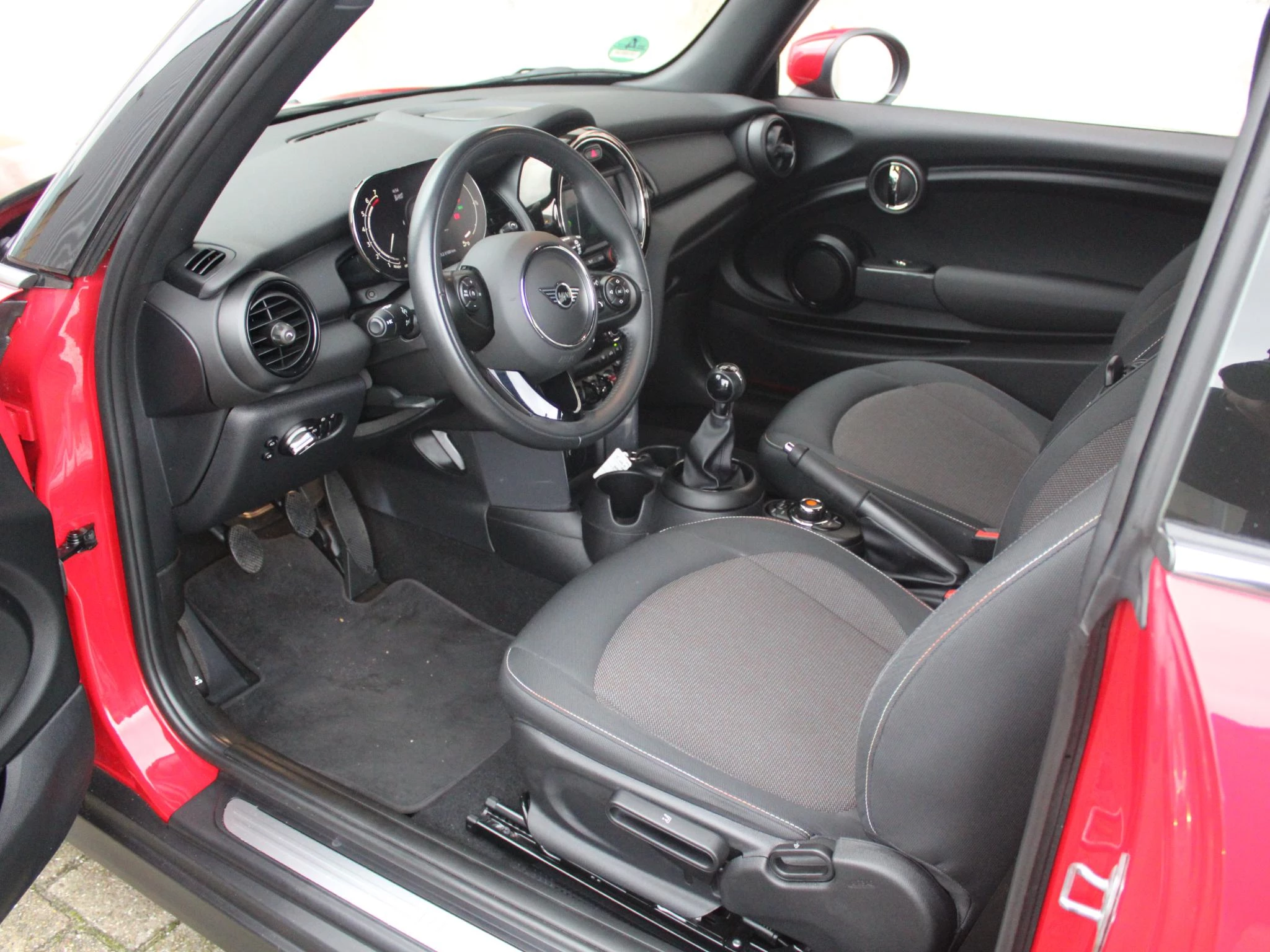 Hoofdafbeelding MINI One