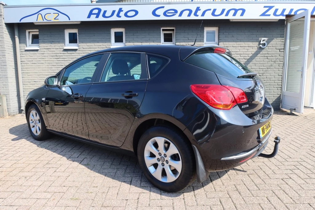 Hoofdafbeelding Opel Astra