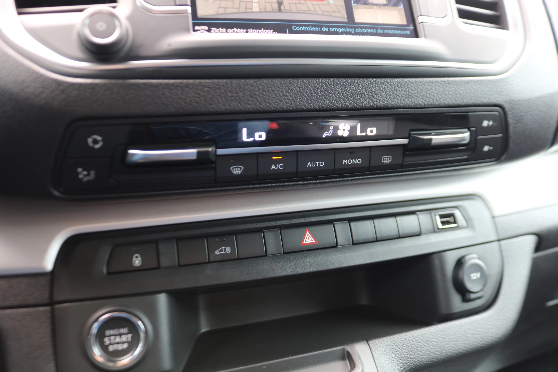 Hoofdafbeelding Peugeot e-Expert