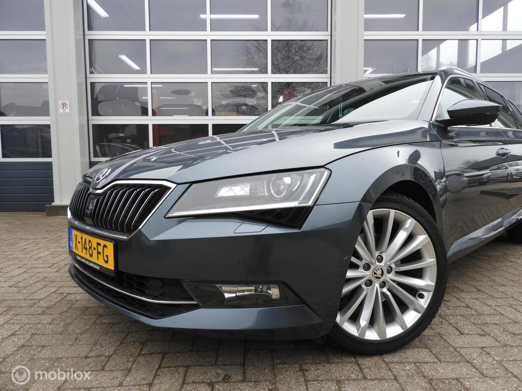 Hoofdafbeelding Škoda Superb