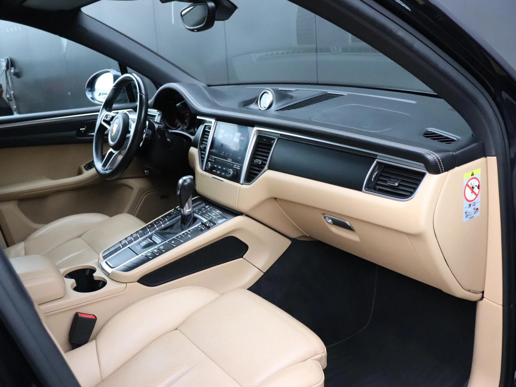 Hoofdafbeelding Porsche Macan