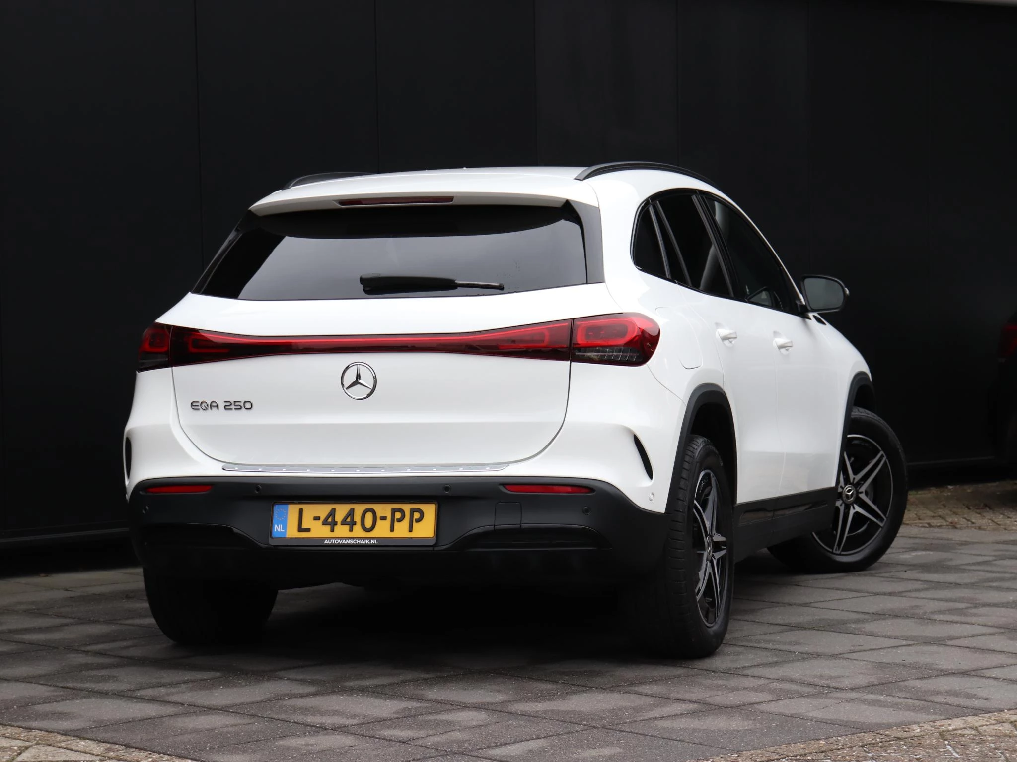 Hoofdafbeelding Mercedes-Benz EQA