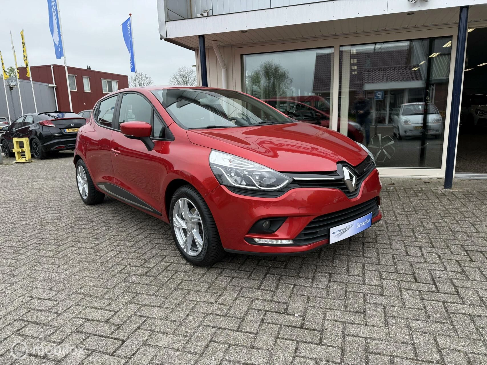Hoofdafbeelding Renault Clio