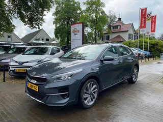 Hoofdafbeelding Kia XCeed Kia XCeed 1.5 T-GDI DYNAMICLINE AUTOMAAT / NAVI / CAMERA / CARPLAY