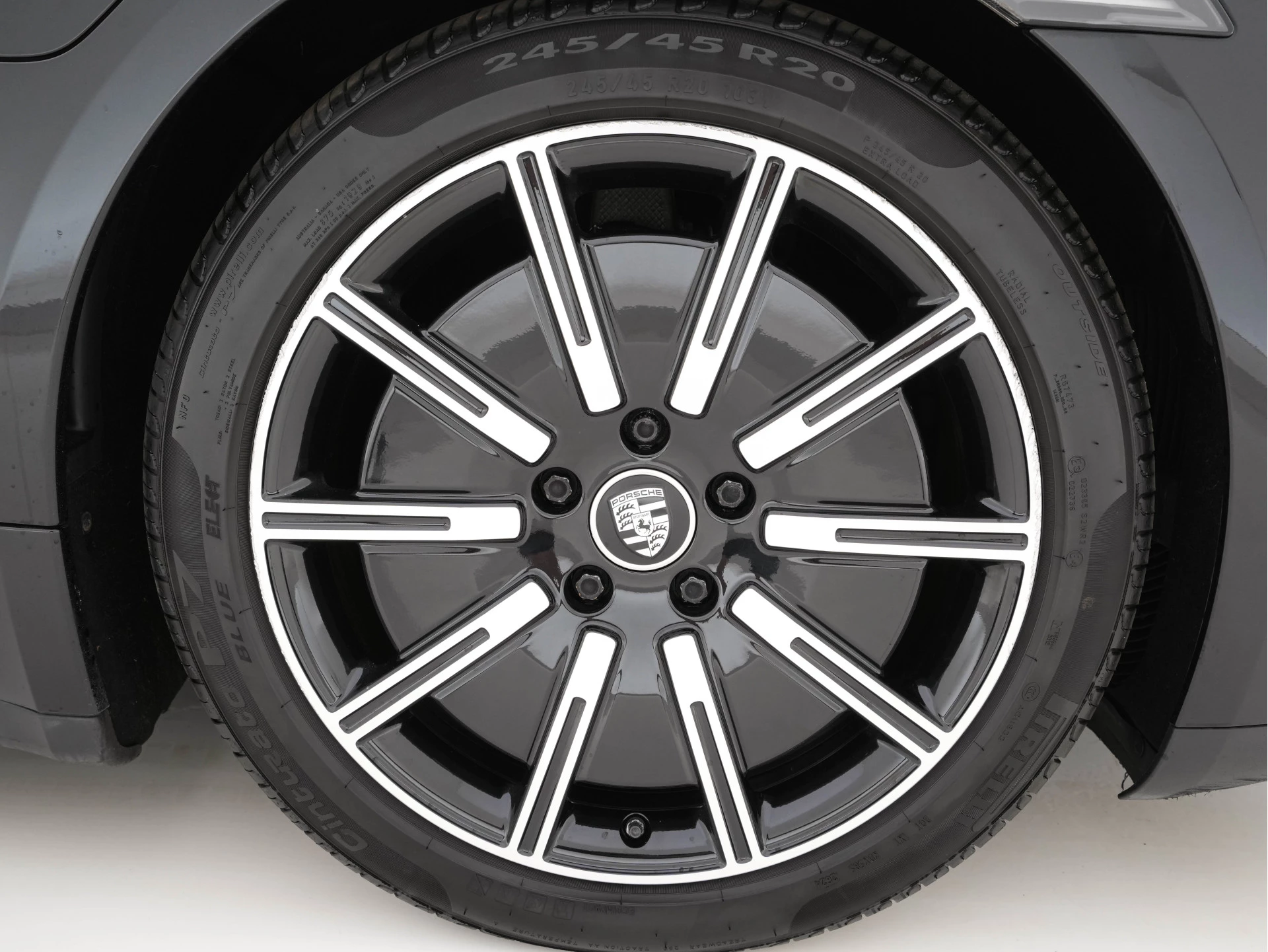 Hoofdafbeelding Porsche Taycan