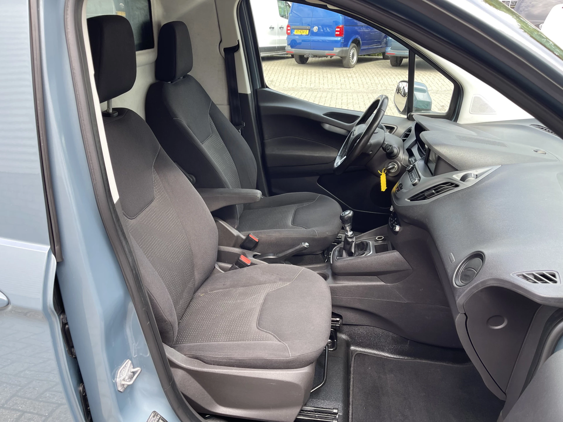 Hoofdafbeelding Ford Transit Courier