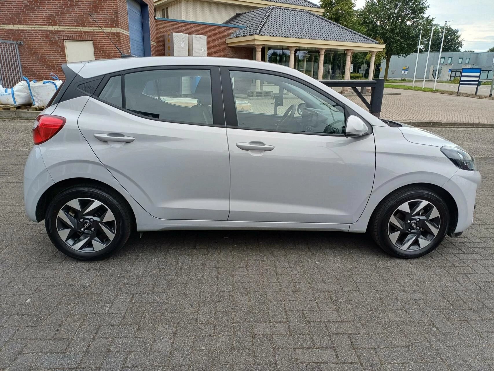 Hoofdafbeelding Hyundai i10