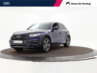 Hoofdafbeelding Audi Q5 Audi Q5 55 TFSIe 367pk S-tronic Competition · Camera · Luchtvering · Elek. Bestuurdersstoel met Geheugen · Elek.Trekhaak · Elek. Achterklep · Dodehoek · Apple/Android Car Play · 20'' Inch ·
