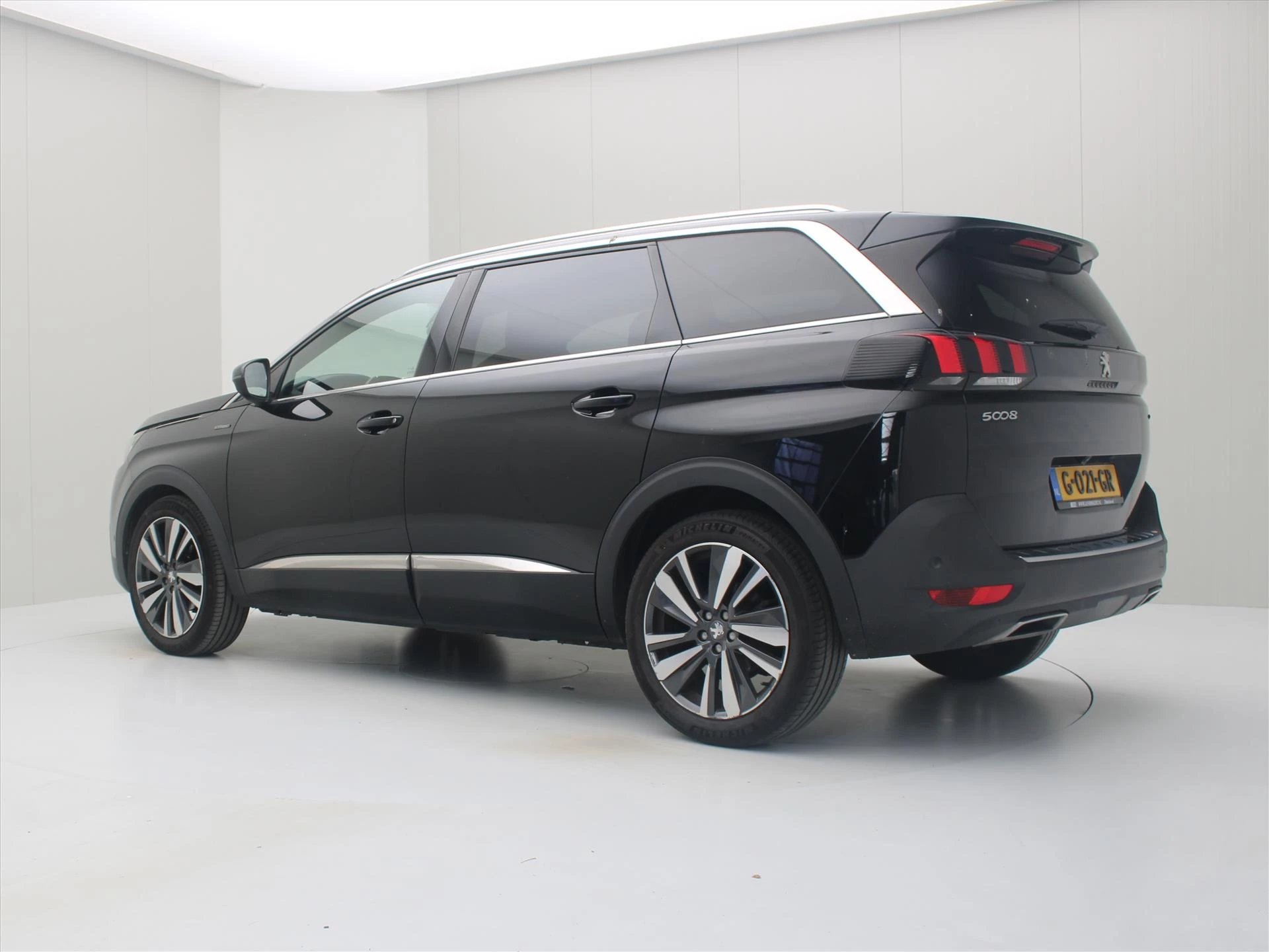 Hoofdafbeelding Peugeot 5008