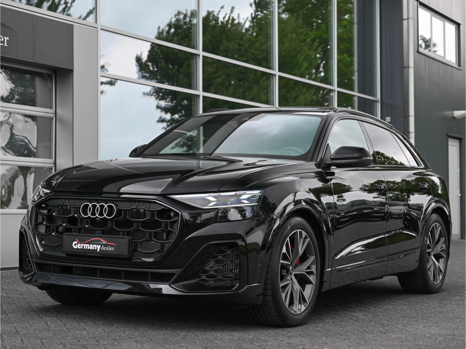 Hoofdafbeelding Audi Q8